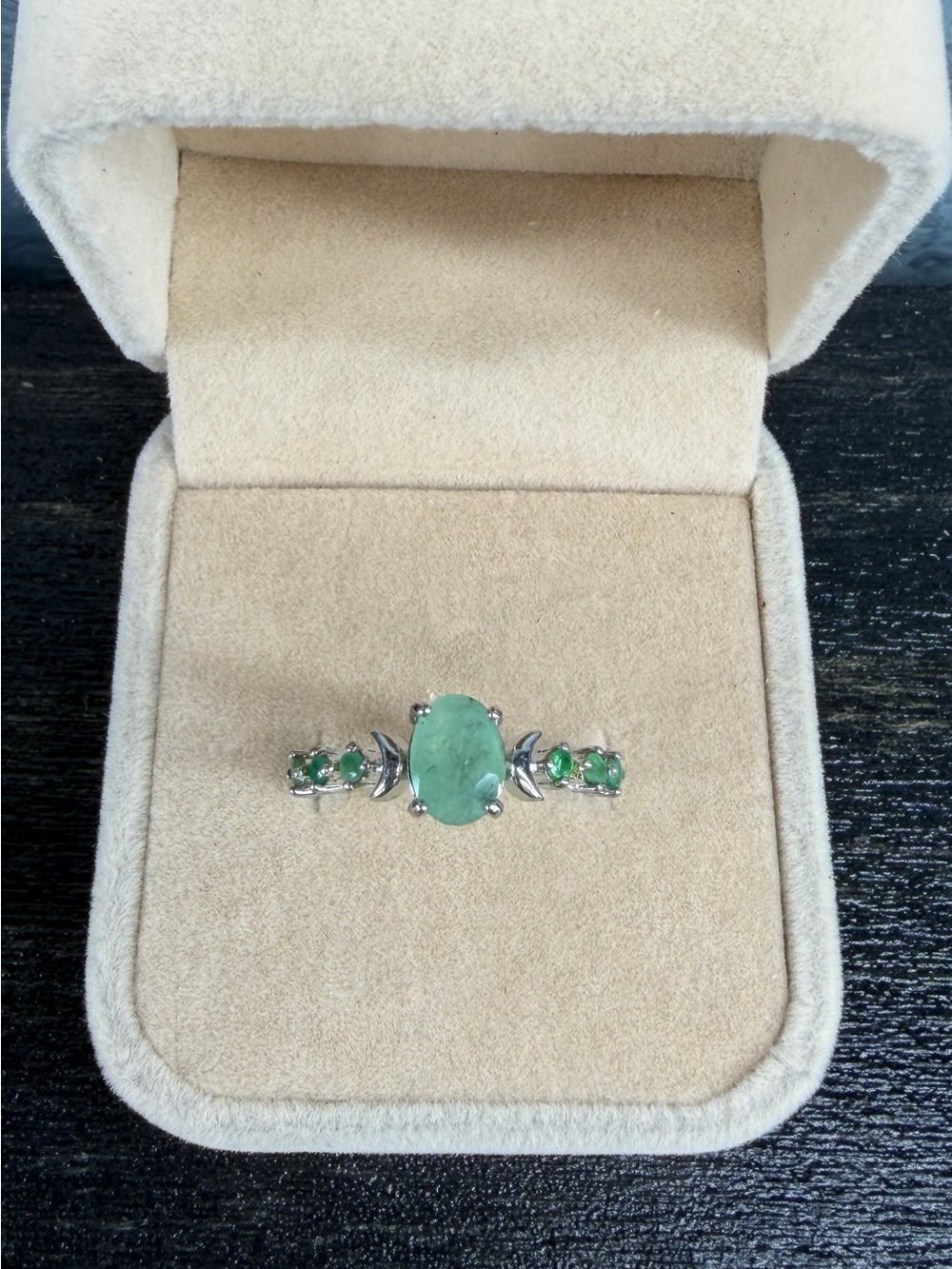 Natural 1.50Ct Emerald with emerald accent 925 Sterling Silver Ring Sz 7.25 - Picture 7 of 10